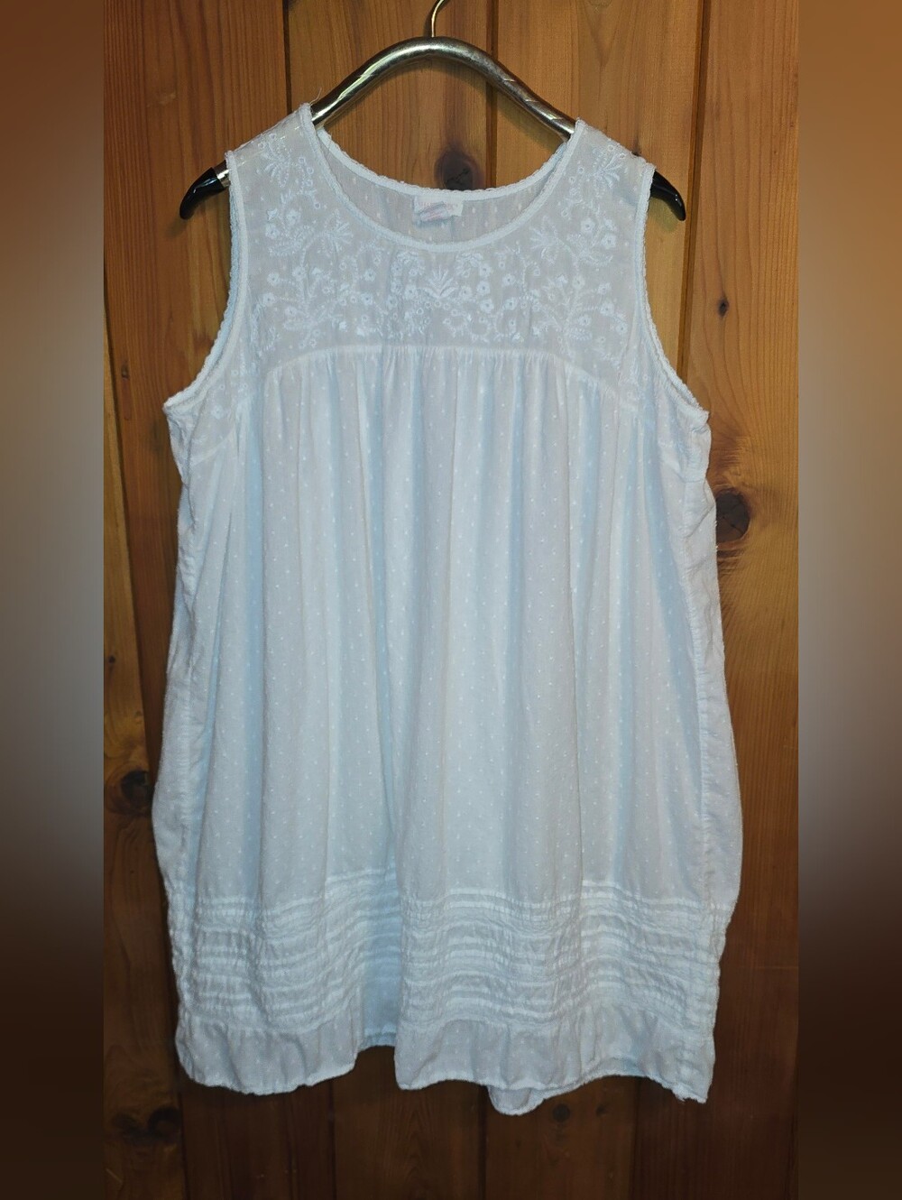 White Sleeveless Eyelet Babydoll Top/Mini Dress